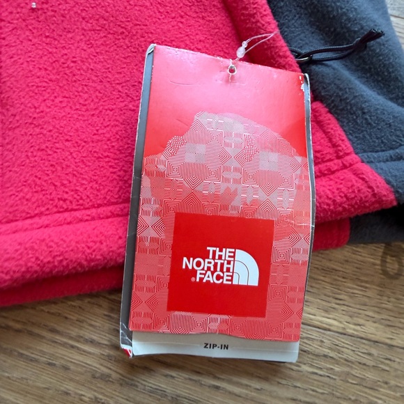 The North Face Khumbu Fleece Jacket XS - Hot Pink/Grey - Picture 6 of 7